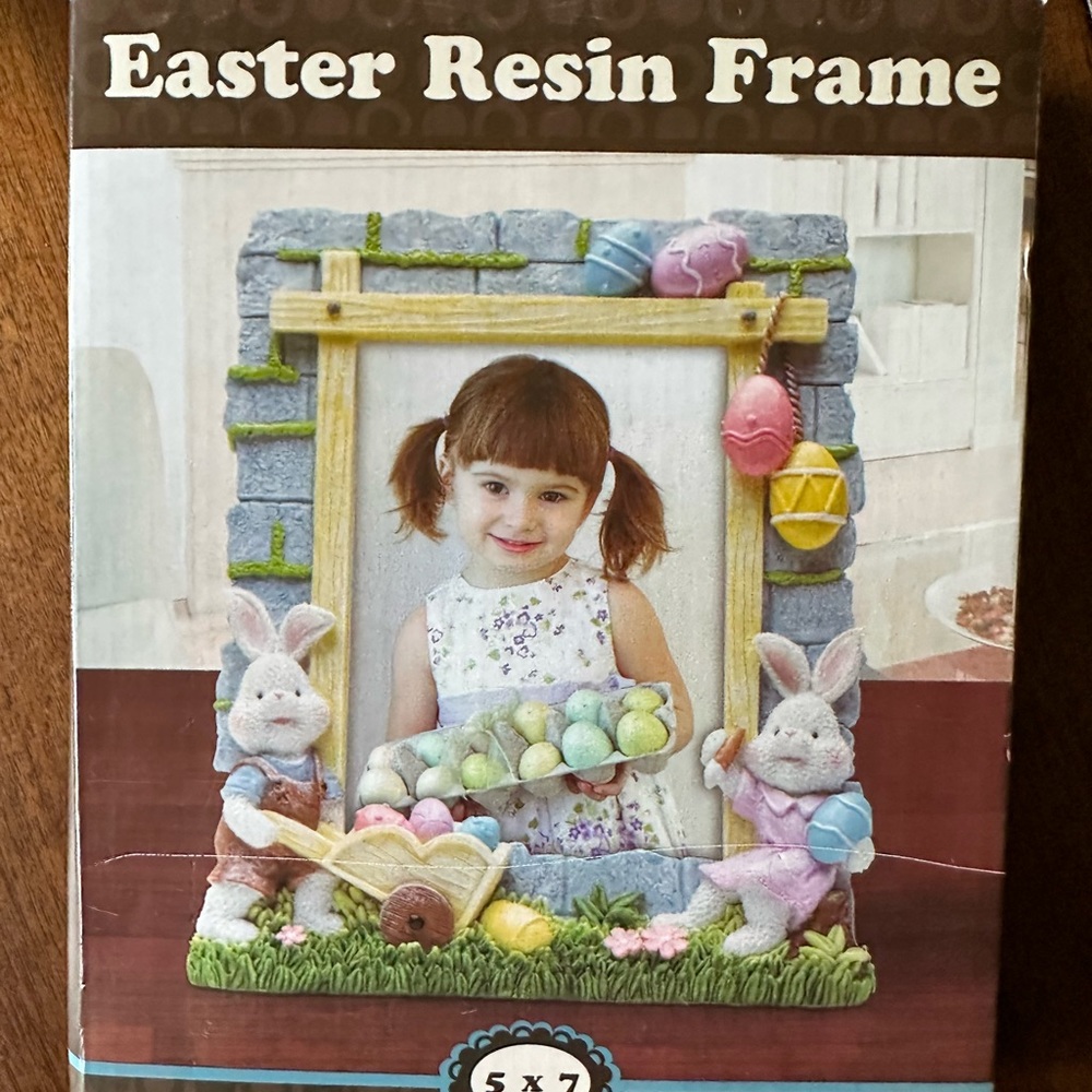 New in Box - Easter resin frame 5x7